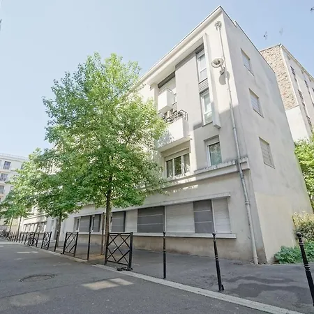 Downtown, Parking, 15 Min From Paris By Metro *